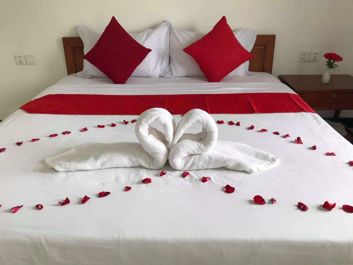 Latinos Hostel Sziemreap Kültér fotó