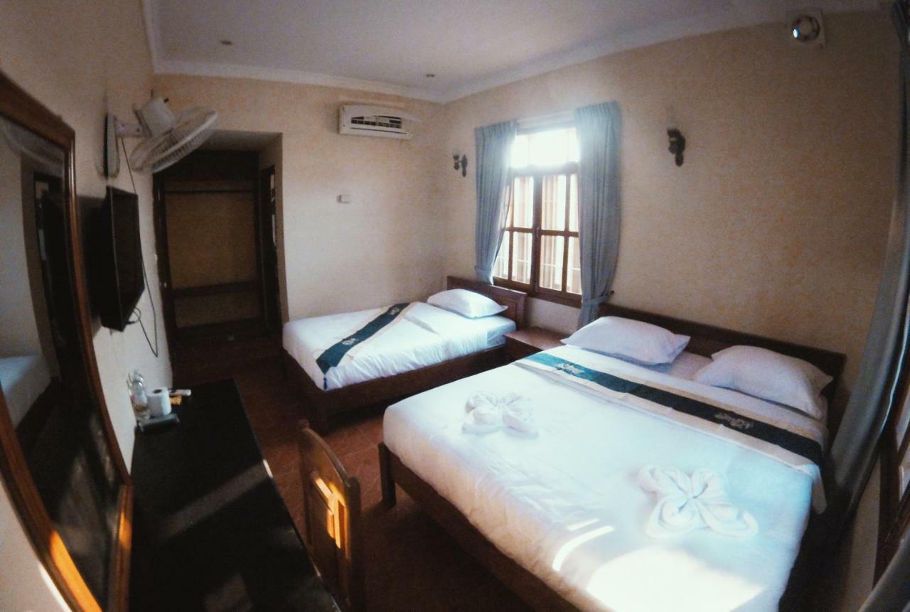 Latinos Hostel Sziemreap Kültér fotó